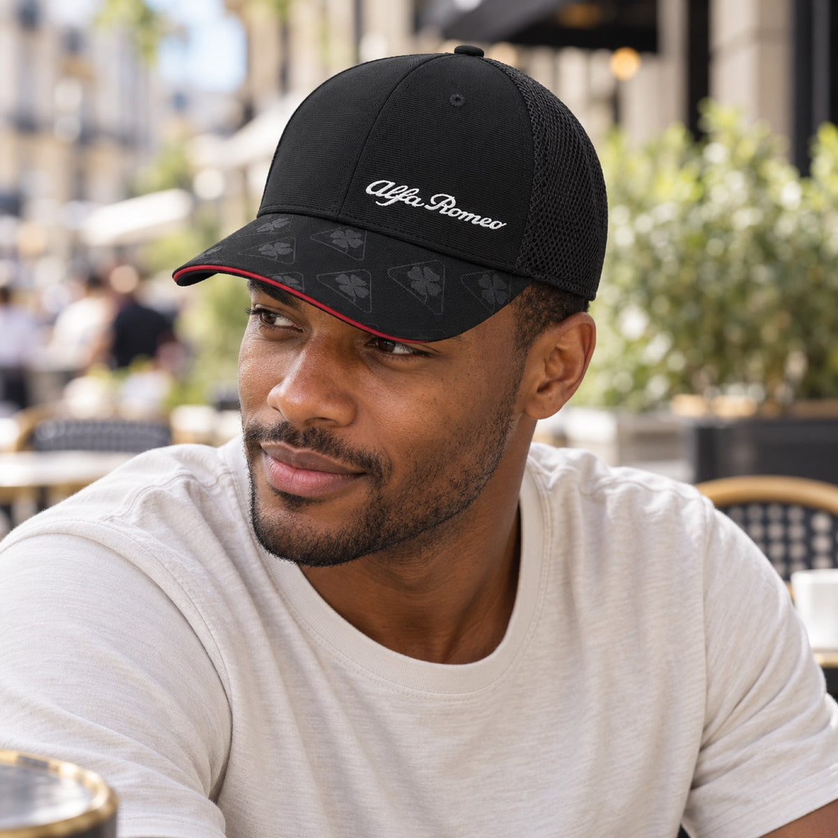 Czapka trucker casual Alfa Romeo Elite – czarna – zdjęcie poglądowe (AI)