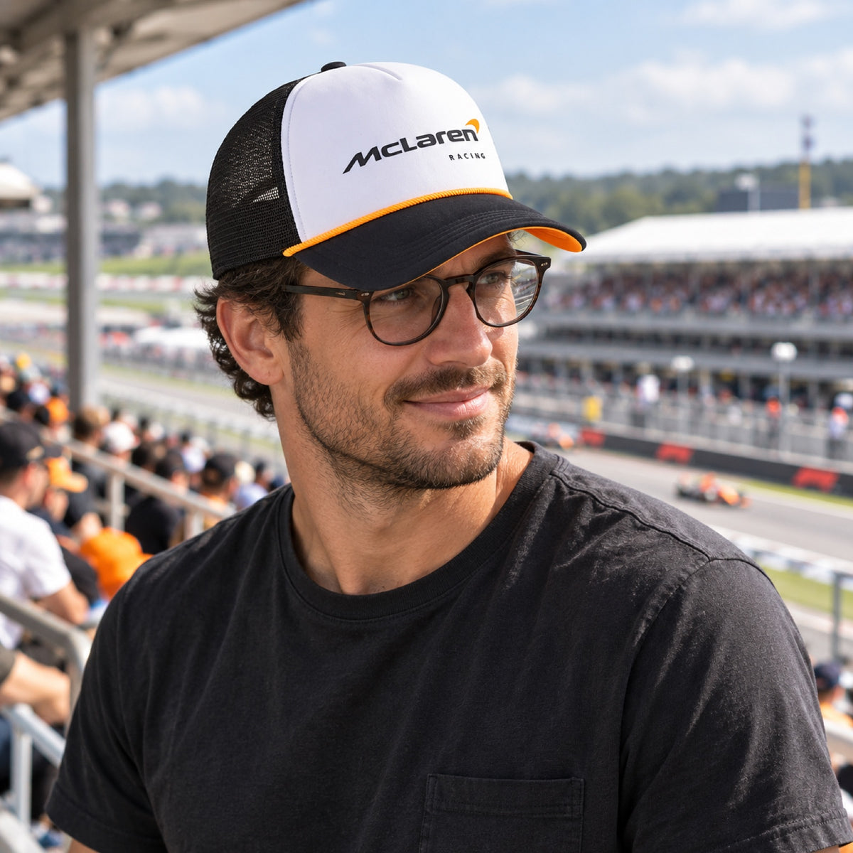 McLaren F1 Mesh Cap with Puma Logo – McLaren Racing – White – illustrative photo (AI)