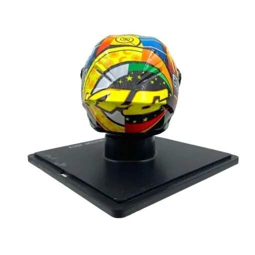 Model kasku MotoGP Valentino Rossi Ducati 2012