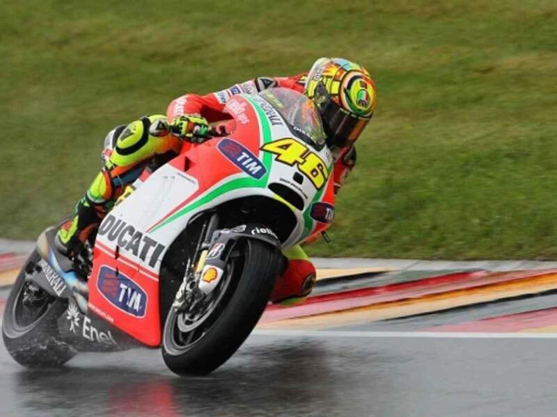 Model kasku MotoGP Valentino Rossi Ducati 2012