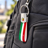 Brelok Abarth TRICOLOR – wielokolorowy – zdjęcie poglądowe (AI)