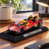 Model Ferrari 499P #50 zwycięzca Le Mans 2024 1:43 – Bburago – zdjęcie poglądowe (AI)