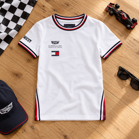 Koszulka dziecięca Cadillac F1 x Tommy Hilfiger – edycja zespołowa – zdjęcie poglądowe (AI)