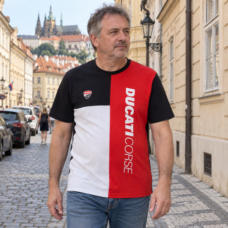 Ducati Corse BLOCK Fan T-Shirt – ilustrační foto (AI)