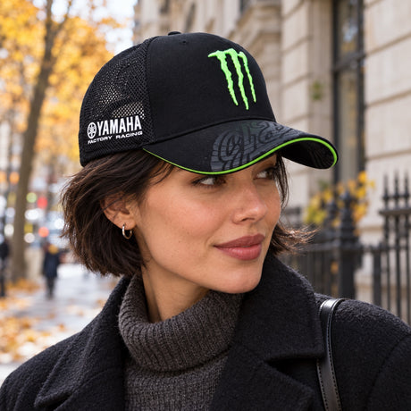 Sponsorska czapka z zakrzywionym daszkiem Fabio Quartararo – Monster Energy – zdjęcie poglądowe (AI)