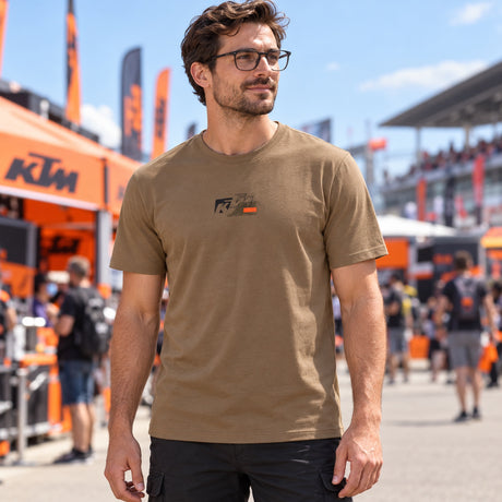 Koszulka kibica KTM Racing ADVENTURE z logo – zdjęcie poglądowe (AI)
