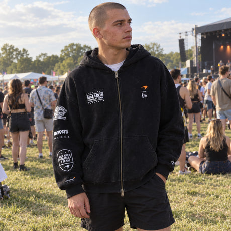 McLaren F1 NE GRPHC Zip Hoodie – Black Washed – ilustrační foto (AI)