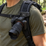 Peak Design Capture (v3) – Black – Standard Plate – illustrative photo (AI)