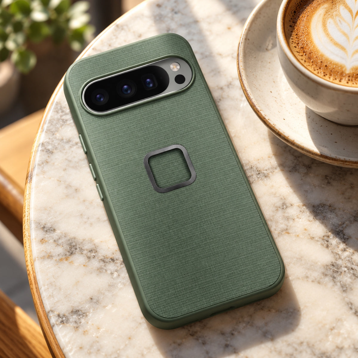 Peak Design Everyday Case – Google Pixel 9 Pro – Sage – illustrative photo (AI)