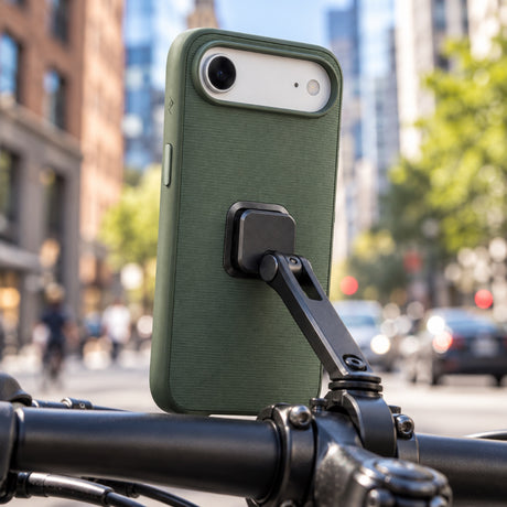 Peak Design Everyday Fabric Case – iPhone 17 Air – Sage – zdjęcie poglądowe (AI)