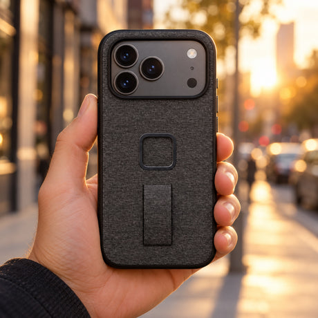 Peak Design Everyday Loop Case Slimlink iPhone 18 Pro – Charcoal – zdjęcie poglądowe (AI)