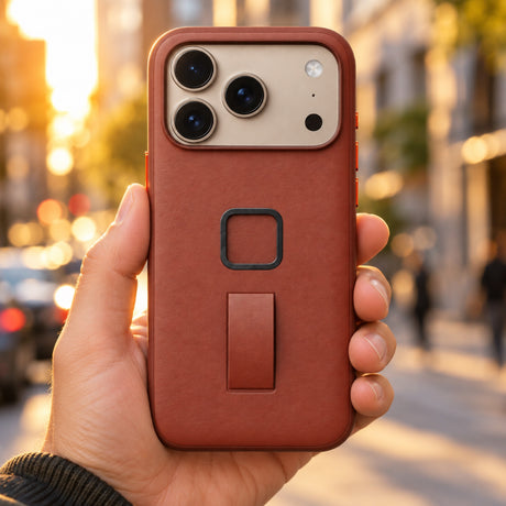 Peak Design Everyday Loop Case Slimlink iPhone 18 Pro Max – Redwood Clarino – zdjęcie poglądowe (AI)
