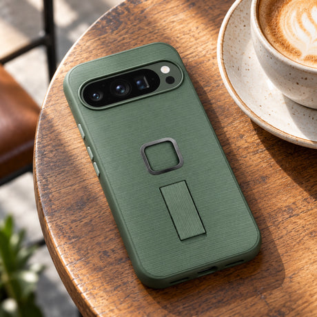 Peak Design Everyday Loop Case Google Pixel 9 Pro XL – Sage – zdjęcie poglądowe (AI)