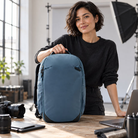 Peak Design Travel Backpack 30L – Ocean – illustrative photo (AI)