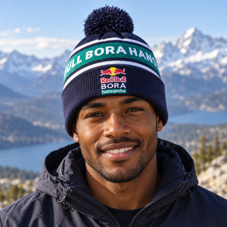 Czapka z pomponem Red Bull Bora Hansgrohe z logo – granatowa – zdjęcie poglądowe (AI)