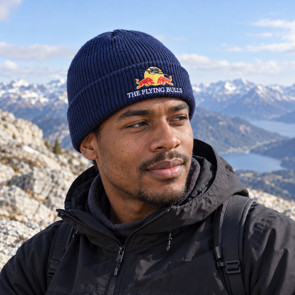 Red Bull The Flying Bulls Winter Beanie with Logo – ilustrační foto (AI)