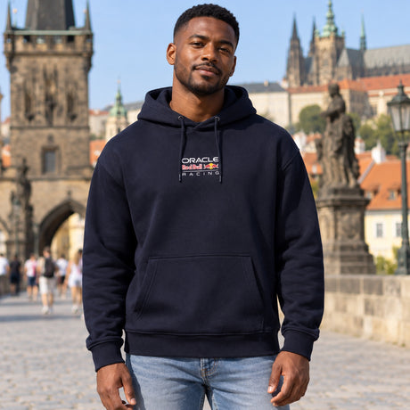Bluza z kapturem Oracle Red Bull Racing edycja RACING z logo – granatowa – zdjęcie poglądowe (AI)