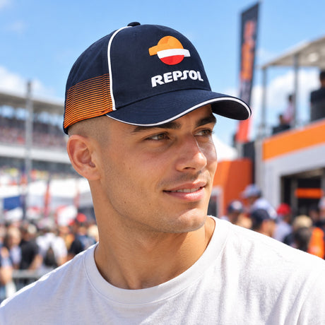 Czapka zespołowa z daszkiem Repsol z logo – granatowa – zdjęcie poglądowe (AI)