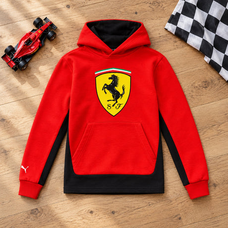 Dziecięca bluza casual z kapturem Scuderia Ferrari F1 z dużym logo – czerwona – 128 cm – zdjęcie poglądowe (AI)