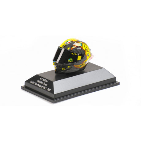 Model kasku Valentino Rossi MotoGP winter test DAY1 2018