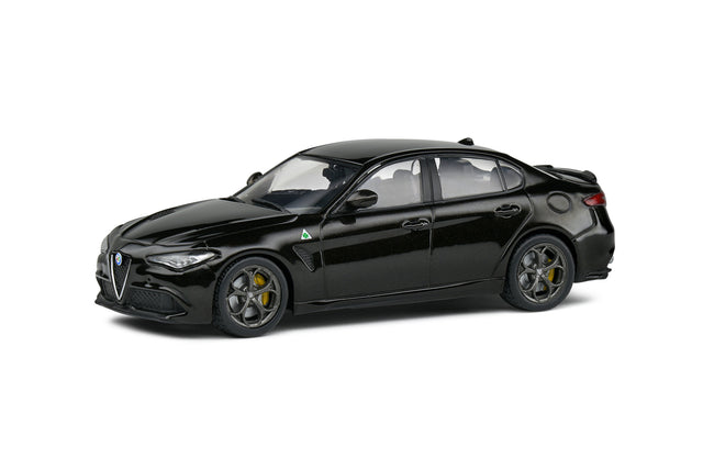 Model Solido Alfa Romeo Giulia Quadrifoglio 1:43 czarny