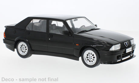 Model Alfa Romeo 75 Turbo Evoluzione czarny