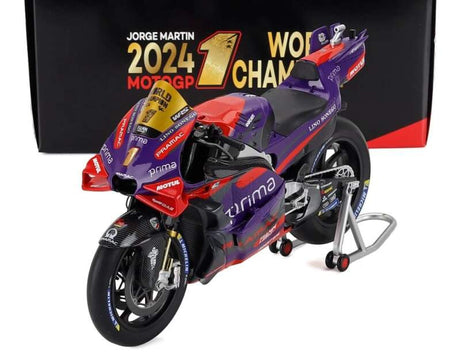 Model NZG MotoGP - Ducati GP24 Jorge Martin 1:12 - edycja World Champion