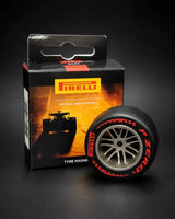 F1 Tech Pirelli TYRE 18 magnet, red
