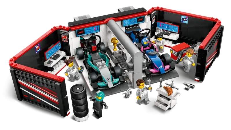 Zestaw klocków LEGO Alpine/Mercedes - garaż Formuła 1 - edycja City