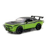 Model Szybcy i wściekli Dodge Challenger SRT8 off road 1:24 zielono-czarny