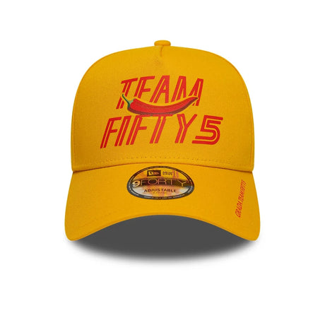 Czapka z daszkiem Carlos Sainz TEAMFIFTY5 New Era 9FORTY – żółta