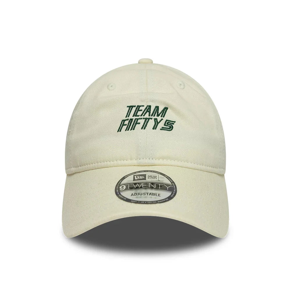 Czapka z daszkiem Carlos Sainz TEAMFIFTY5 New Era 9TWENTY – złamana biel