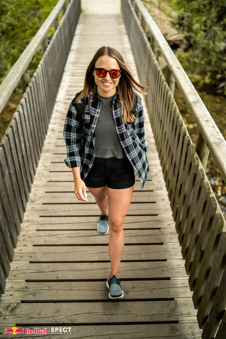 Okulary przeciwsłoneczne Red Bull Spect LACE czarne z czerwonymi soczewkami