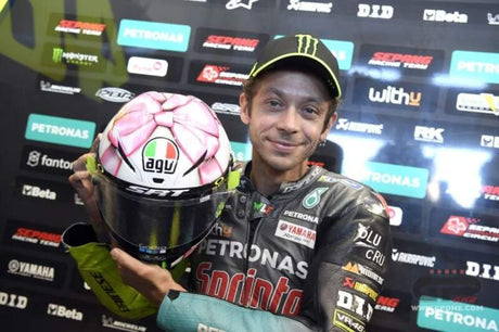 Model kasku MotoGP Valentino Rossi Misano 2021
