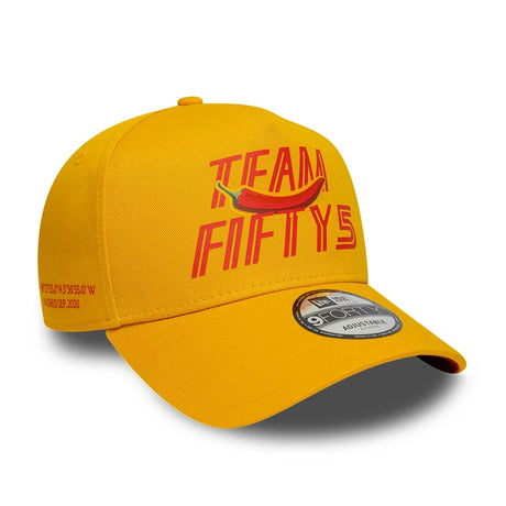 Czapka z daszkiem Carlos Sainz TEAMFIFTY5 New Era 9FORTY – żółta