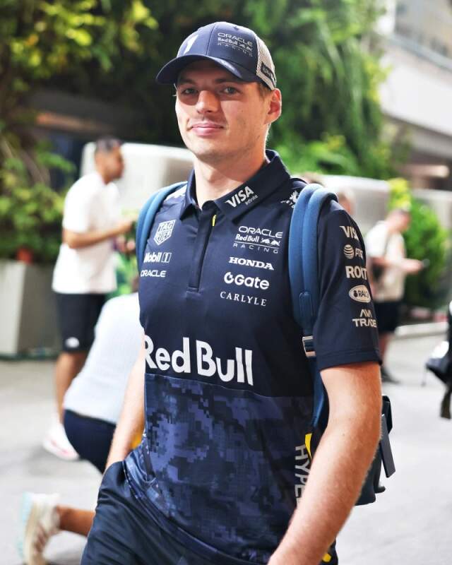 Koszulka polo zespołowa Oracle Red Bull Racing z logo sponsorów x HYPEBEAST